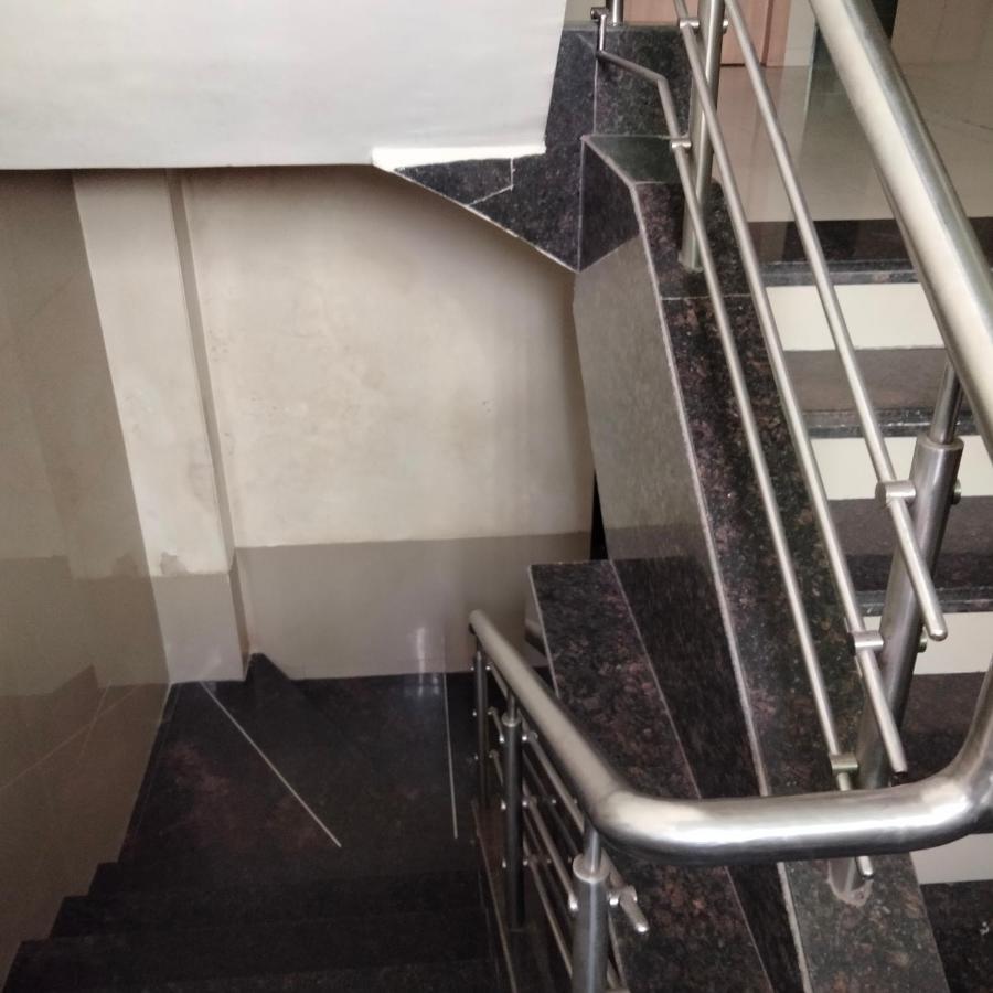 Hotel Everest Lodging 나비뭄바이 외부 사진